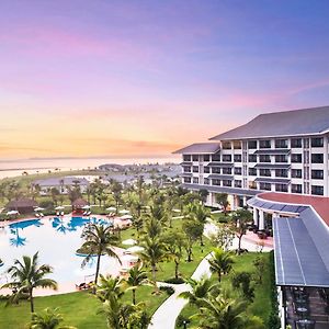 Khu nghỉ dưỡng bãi biển Melia Vinpearl Cửa Hội